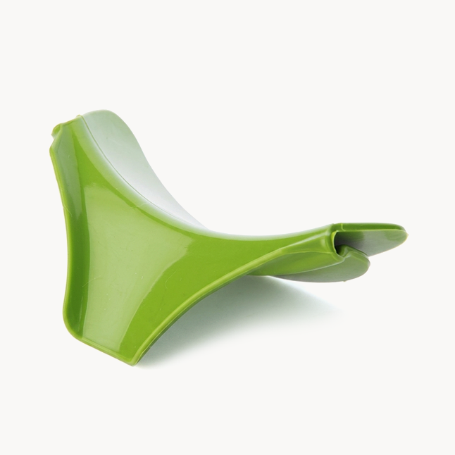 Downtown Anti-Spill Silicone Slip-On Soup Pour Spout Funnel, Flexible Pot Pan Bowl and Jar Pouring Attachment, Kitchen Liquid Transfer Tool for Soup Sauce and Oil Use