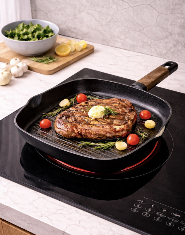 Downtown 28cm Nonstick Grill Pan with Ridged Surface – Square Frying Pan for Steak Chicken and Vegetables