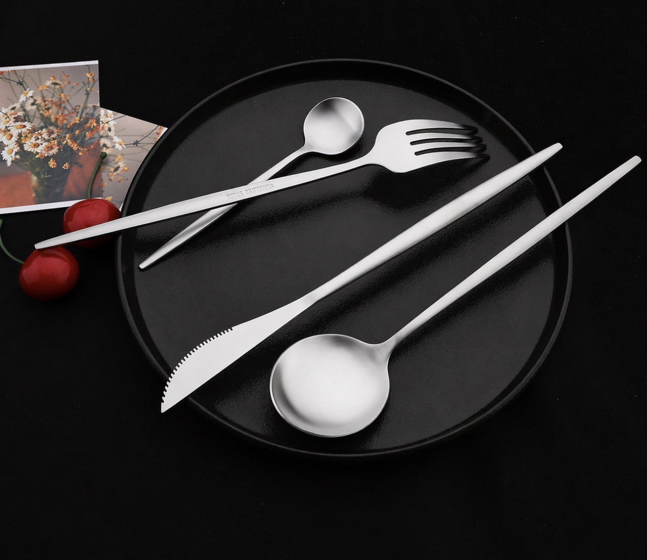 Downtown Stainless Steel Cutlery Set Premium Silver Flatware Set Fork Knife Spoon Dining Set Modern Kitchen Tableware